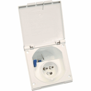 Toma Exterior Cuadrada 220V Schuko M.
