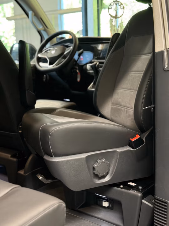 Plataforma VW T5 y T6 AcompaƱante - Imagen 6