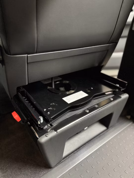 Plataforma VW T5 y T6 AcompaƱante - Imagen 7